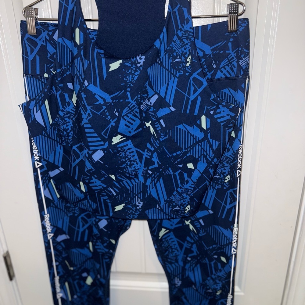 Reebok Blue Patterned Set - Picture 7 of 12